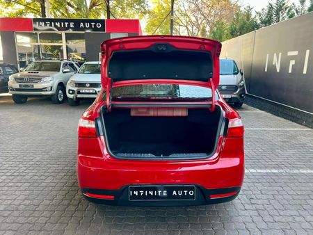 2021-Kia-Rio-14-EX-5-dr_12