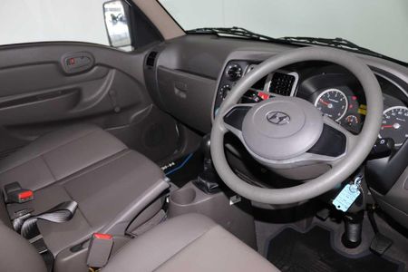 2026-Hyundai-H100-Bakkie-26D-Dropside_7