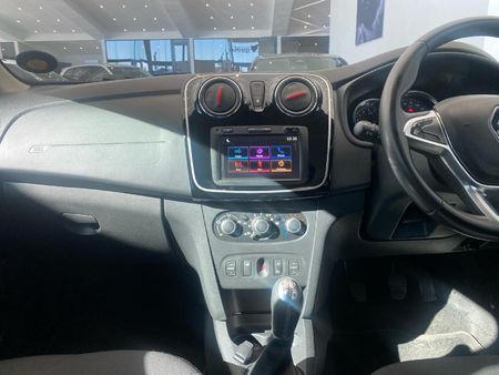 2019-Renault-Sandero-900T-Stepway-Plus-Techroad_12