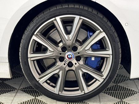2022-BMW-1-Series-M135i-xDrive_5