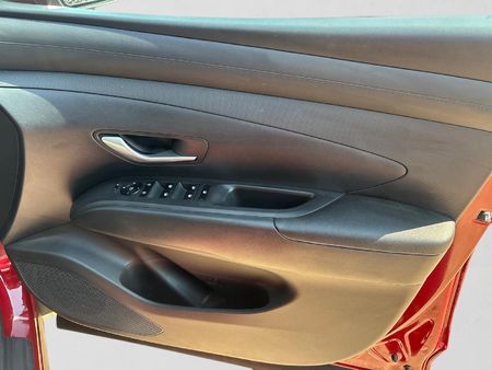 2025-Hyundai-Tucson-20-Premium-Auto_13