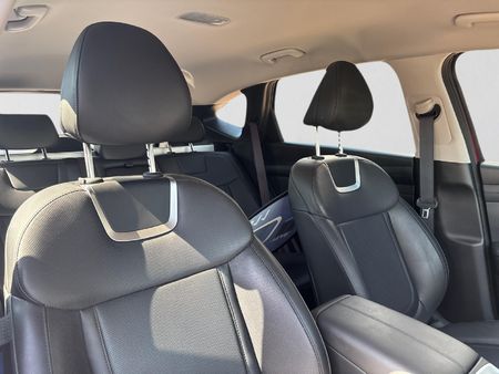 2025-Hyundai-Tucson-20-Premium-Auto_14