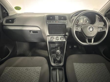 2025-Volkswagen-Polo-Vivo-14-Life_1