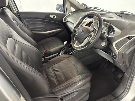2015-Ford-EcoSport-15-TDCi-Titanium_9