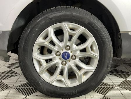 2015-Ford-EcoSport-15-TDCi-Titanium_4