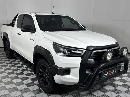 2021-Toyota-Hilux-28-GD-6-Raised-Body-Legend-4x4-Auto-Extended-Cab_17