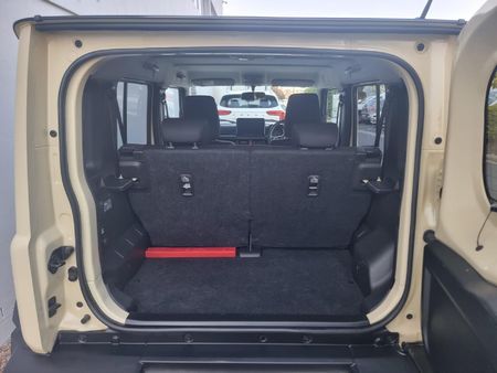 2024-Suzuki-Jimny-15-GLX-AllGrip-5-Door-Auto_5