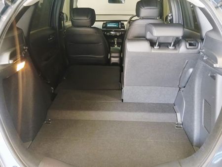 2026-Honda-Fit-15-Hybrid-e-CVT_14