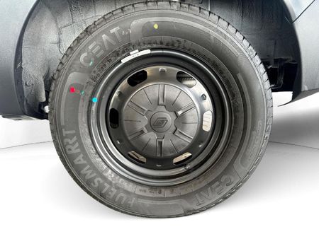 2026-Renault-Triber-10-Evolution_15