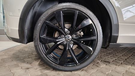 2022-Volkswagen-T-Roc-20-TSI-4M-R-Line-Auto_7