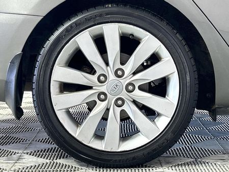 2011-Kia-Cerato-20-Auto_7