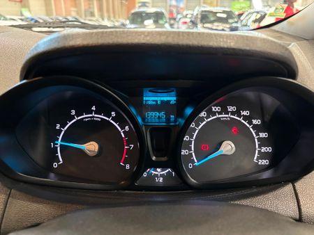2016-Ford-EcoSport-15-TiVCT-Ambiente_10