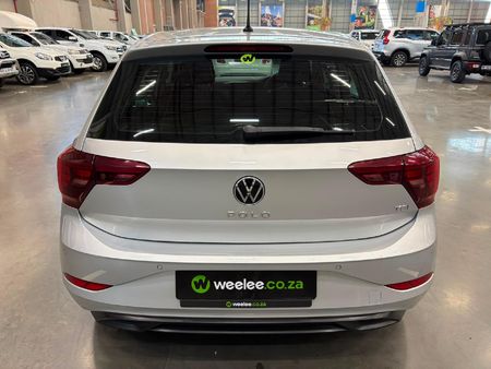 2022-Volkswagen-Polo-10-TSI-Life_3