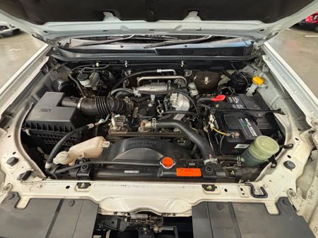 2017-Isuzu-KB-250D-Leed-Fleetside-Single-Cab_11