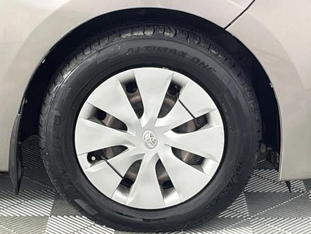 2014-Toyota-Corolla-14-D-Esteem_4