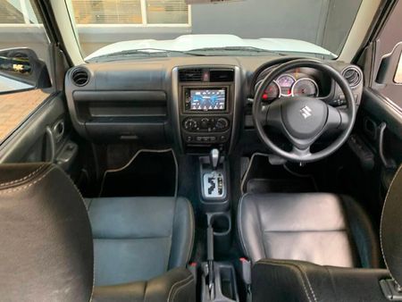 2018-Suzuki-Jimny-13-Auto_10