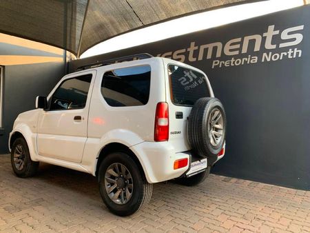 2018-Suzuki-Jimny-13-Auto_5
