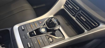 2026-BYD-Sealion-5-15-Dynamic-Phev_8