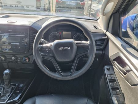 2022-Isuzu-D-Max-30-DDI-LSE-Auto-Double-Cab_5