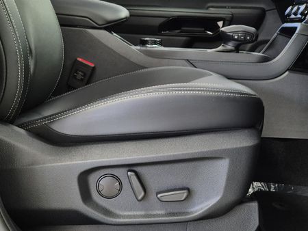 2026-Ford-Everest-30D-V6-Platinum-AWD-Auto_13