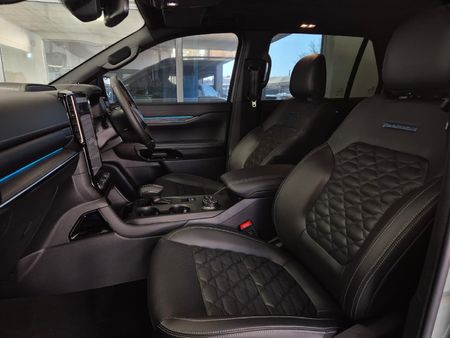 2026-Ford-Everest-30D-V6-Platinum-AWD-Auto_5