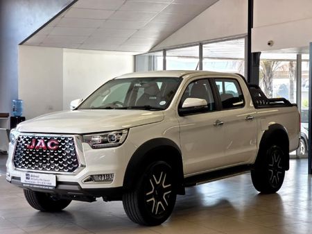 2024-JAC-T8-20-CTI-Super-Lux-Double-Cab_13