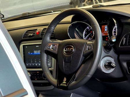 2024-JAC-T8-20-CTI-Super-Lux-Double-Cab_23