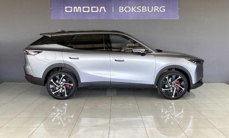 2026-Omoda-C7-15T-SHS-DHT-Phev_3