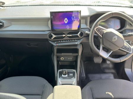 2025-Renault-Duster-13T-Zen-EDC_7