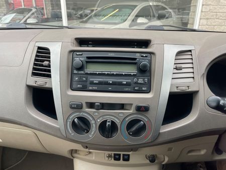 2008-Toyota-Fortuner-30-D-4D-4x4_3