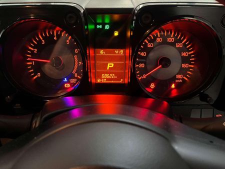 2023-Suzuki-Jimny-15-GLX-Auto_5