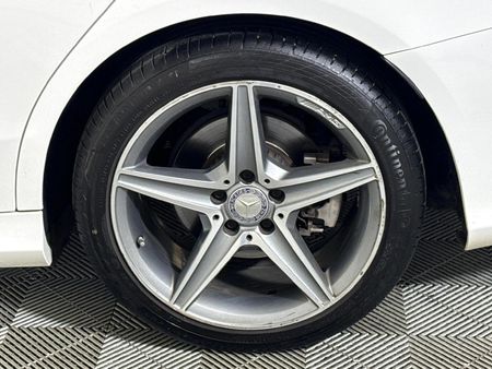 2015-Mercedes-Benz-C-Class-C-220-Bluetec-AMG-Line-Auto_6