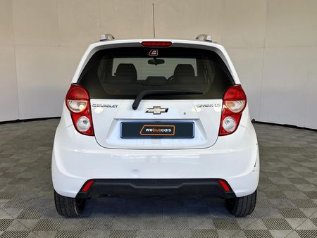 2016-Chevrolet-Spark-12-LS_17