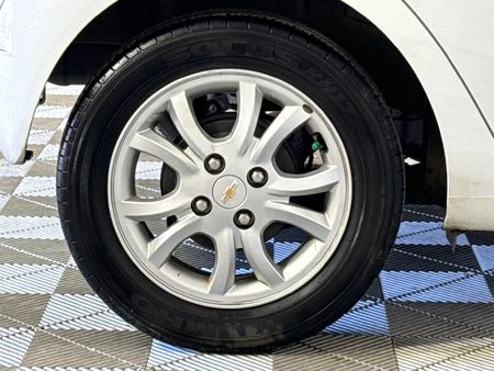 2016-Chevrolet-Spark-12-LS_7