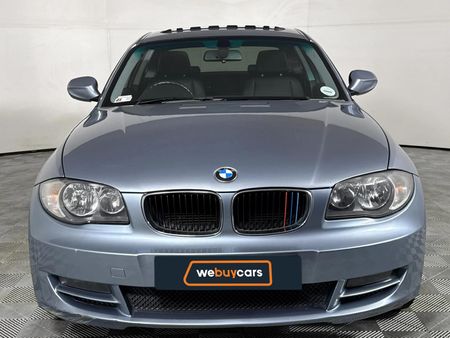 2010-BMW-1-Series-125i-Coupe-Auto_10