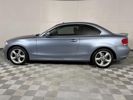 2010-BMW-1-Series-125i-Coupe-Auto_14