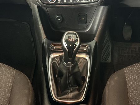 2019-Opel-Crossland-X-12_10