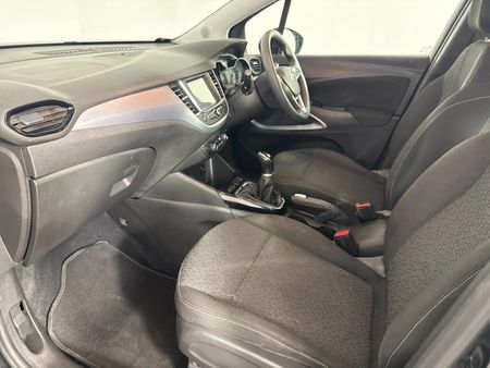 2019-Opel-Crossland-X-12_8
