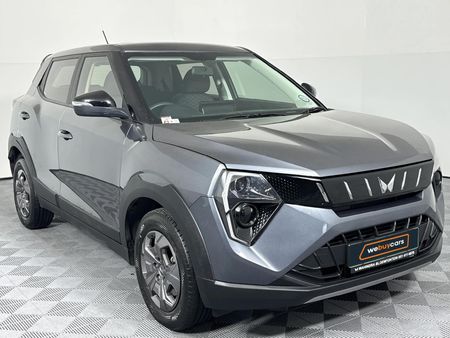 2025-Mahindra-XUV-3XO-12T-MX3-Auto_16