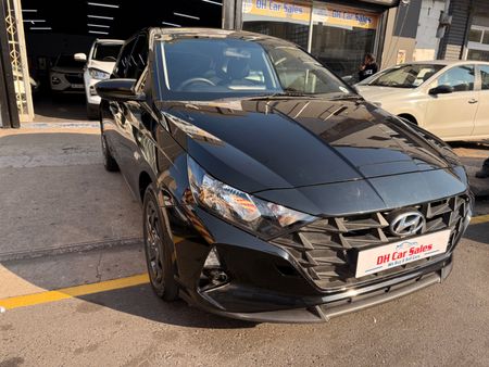 2023-Hyundai-i20-14-Fluid_17