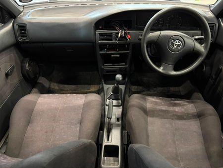 2006-Toyota-Tazz-130_9