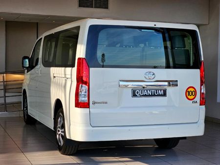 2026-Toyota-Quantum-28-GL-14-Seat_8