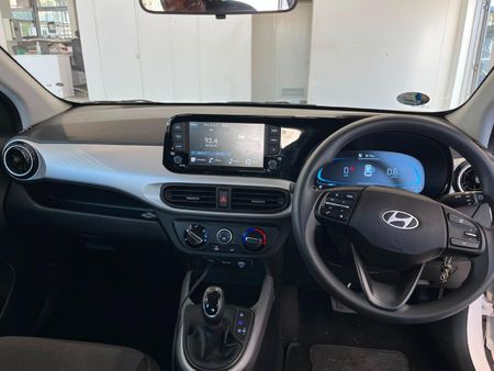 2025-Hyundai-Exter-12-Premium-Auto_5