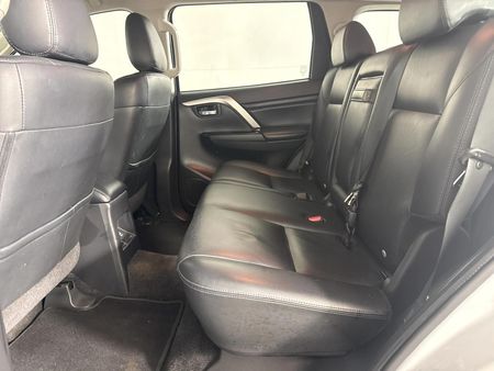 2022-Mitsubishi-Pajero-Sport-24D-Auto_3