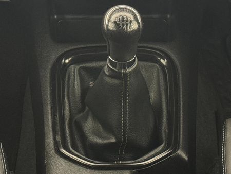 2021-Toyota-Hilux-28-GD-6-Raised-Body-Legend-RS-4x4-Double-Cab_7