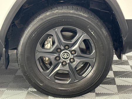 2023-Toyota-Land-Cruiser-300-V6-35-T-GR-S_5