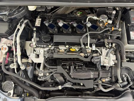 2023-Toyota-Corolla-20-XR-Auto_13