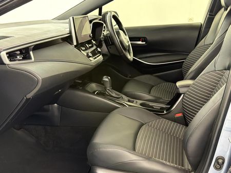 2023-Toyota-Corolla-20-XR-Auto_8