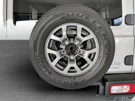 2024-Suzuki-Jimny-15-GLX-AllGrip-5-Door-Auto_26