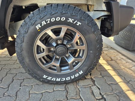 2026-Suzuki-Jimny-15-GLX-AllGrip-5-Door-Auto_8